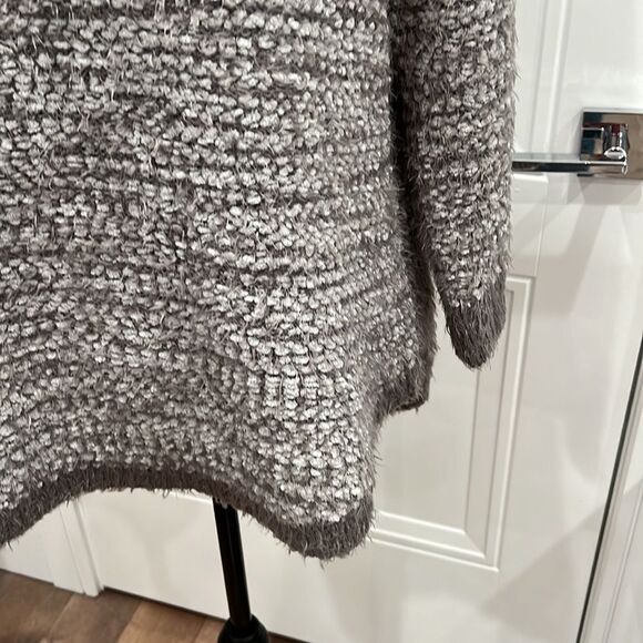 JOHN Paul Richard Soft Fuzzy Sweater Women’s‎ Size XXL - Picture 4 of 7